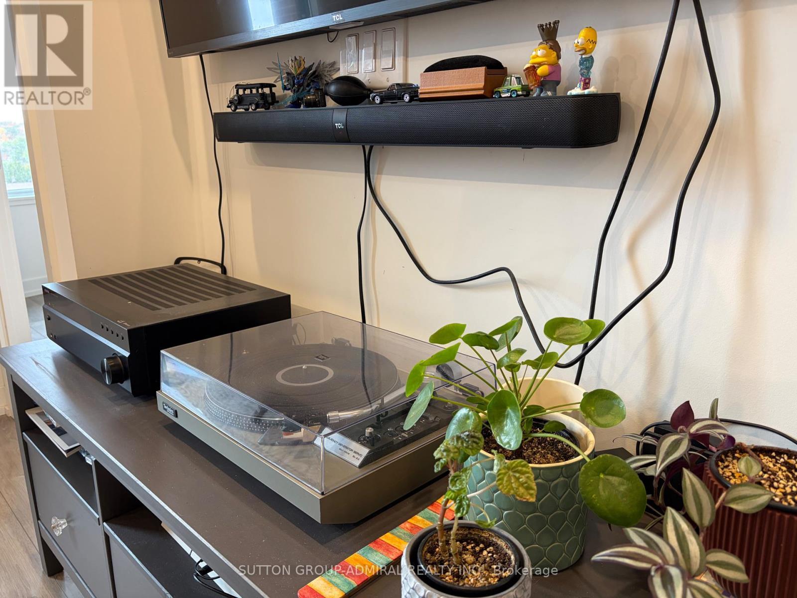 610 - 3100 Keele Street, Toronto, ON - Indoor Photo Showing Other Room