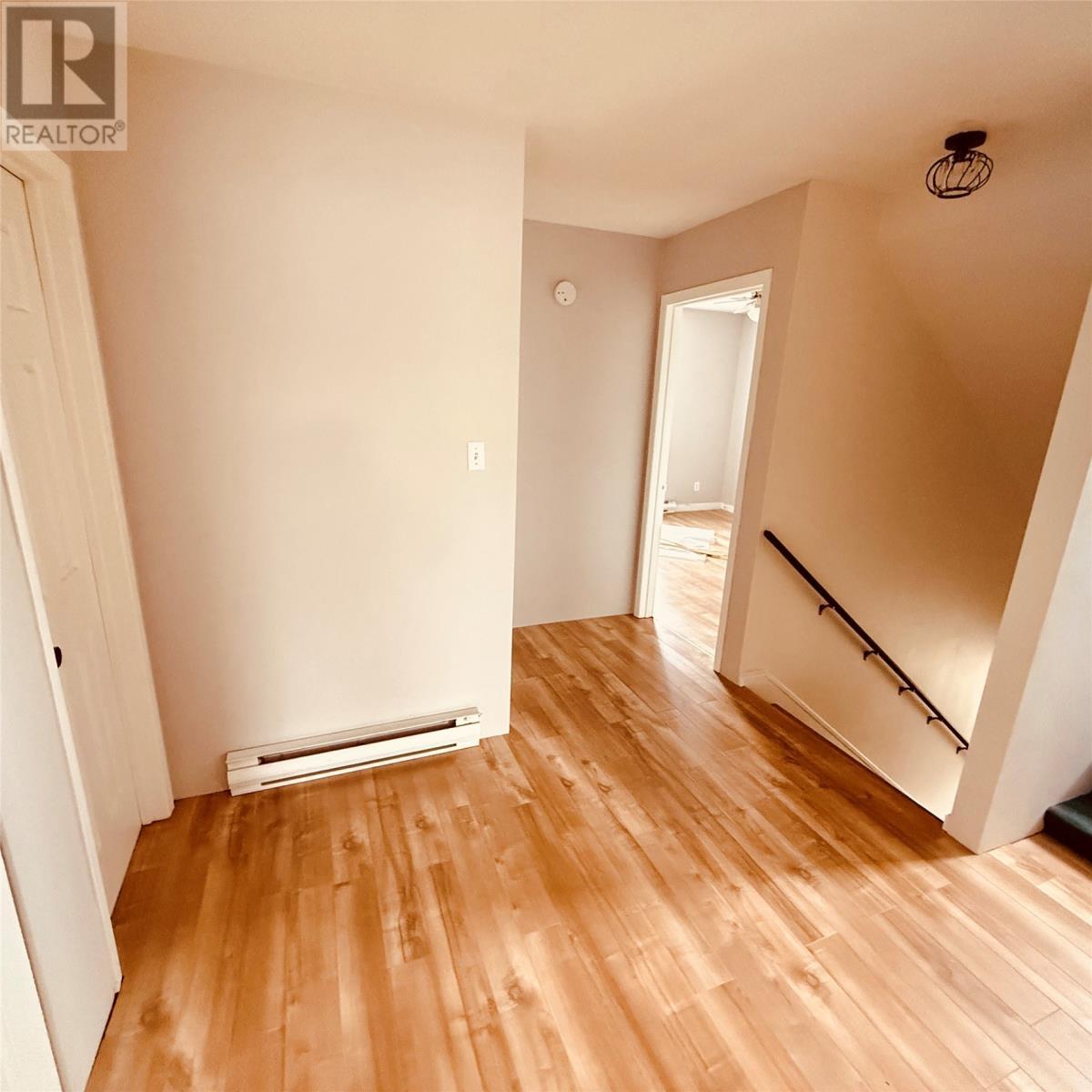 102 Main Street, Springdale, NL - Indoor Photo Showing Other Room