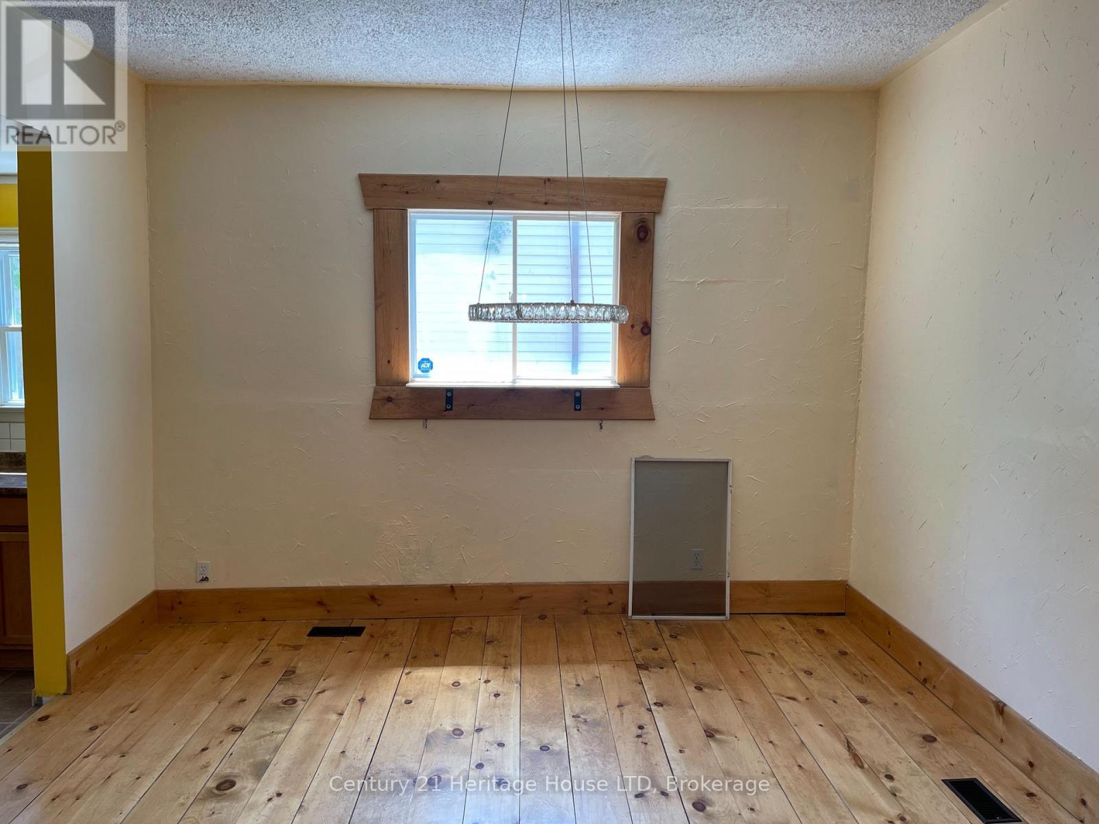 154 Ridge Road N, Fort Erie (Ridgeway), ON