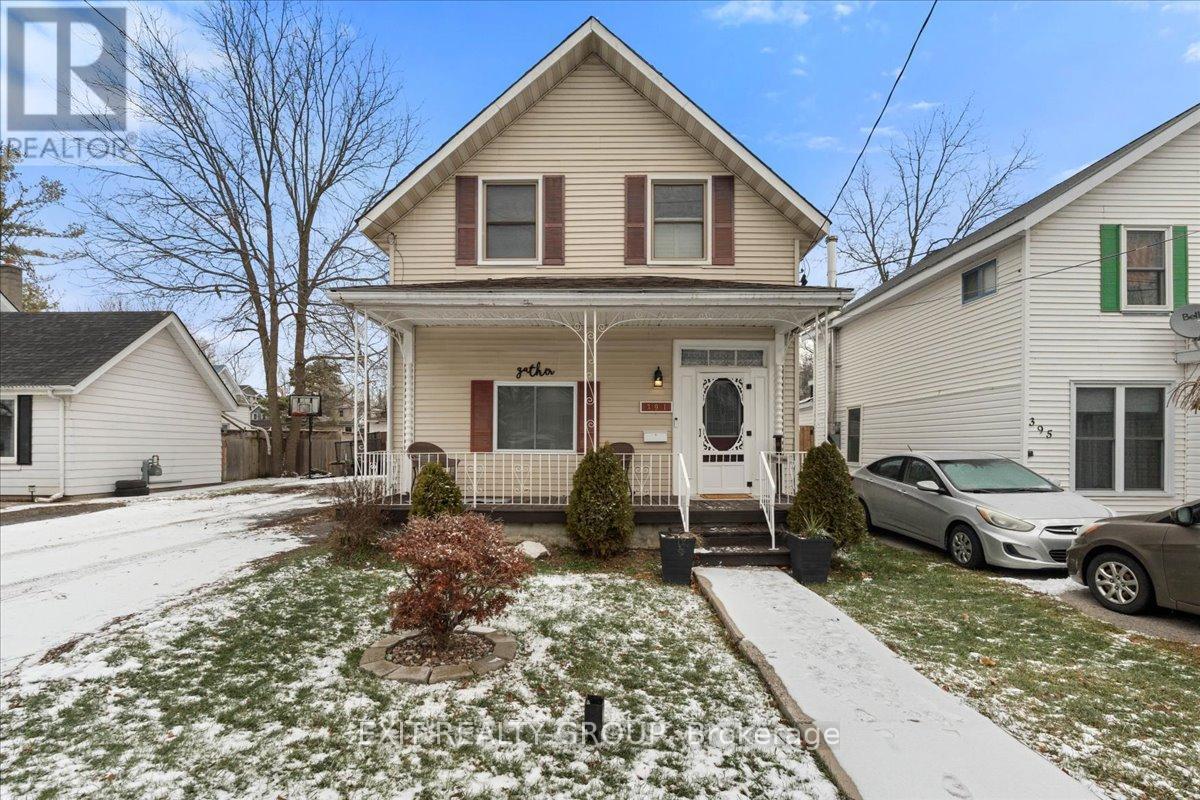 391 Thomas Street, Deseronto (Deseronto (Town)), ON - Outdoor With Deck Patio Veranda With Facade