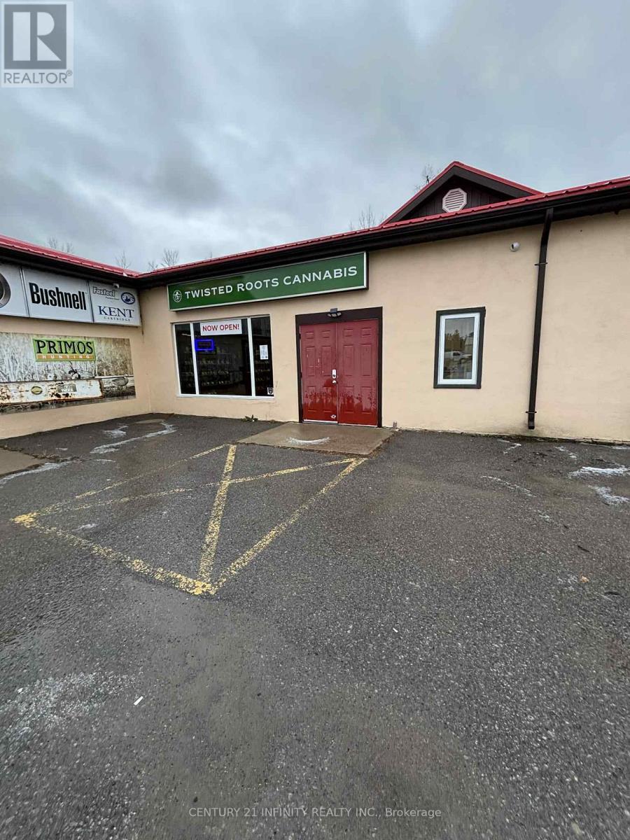 982 Trans- Canada Hwy E, Otonabee-South Monaghan, ON