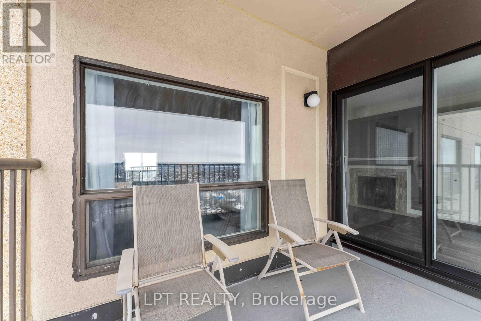 2806 - 545 St Laurent Boulevard, Ottawa, ON - Outdoor With Exterior