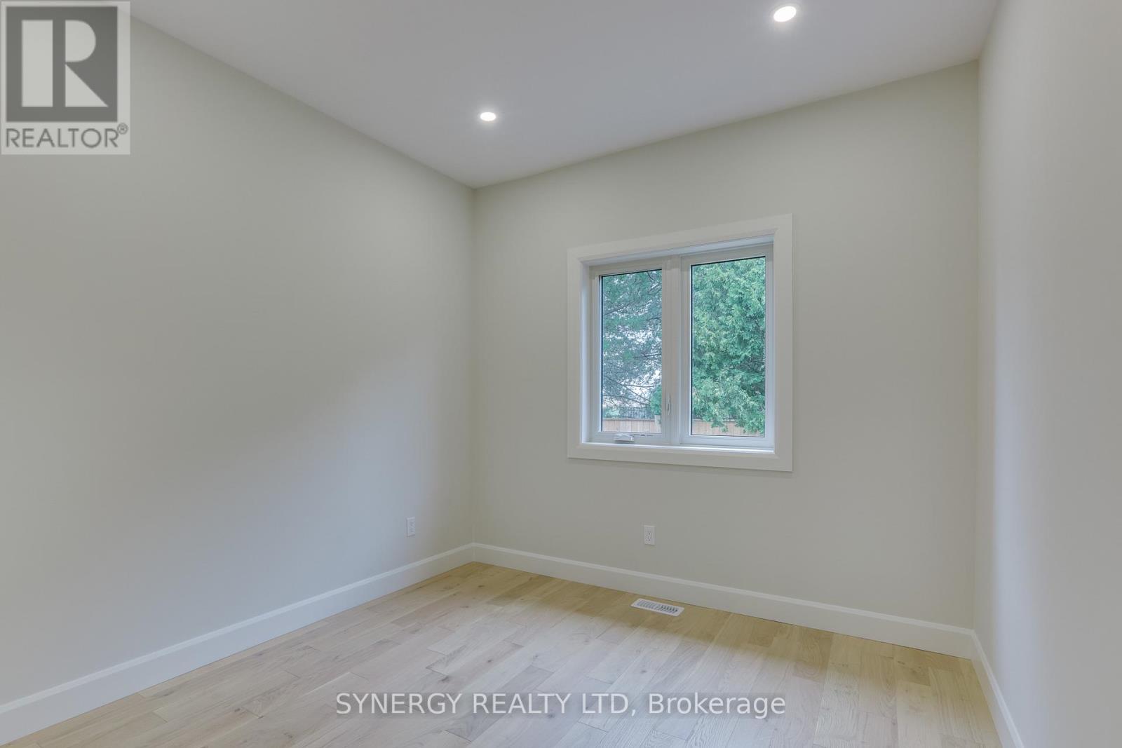7 Haddon Lane, Strathroy-Caradoc (Nw), ON - Indoor Photo Showing Other Room