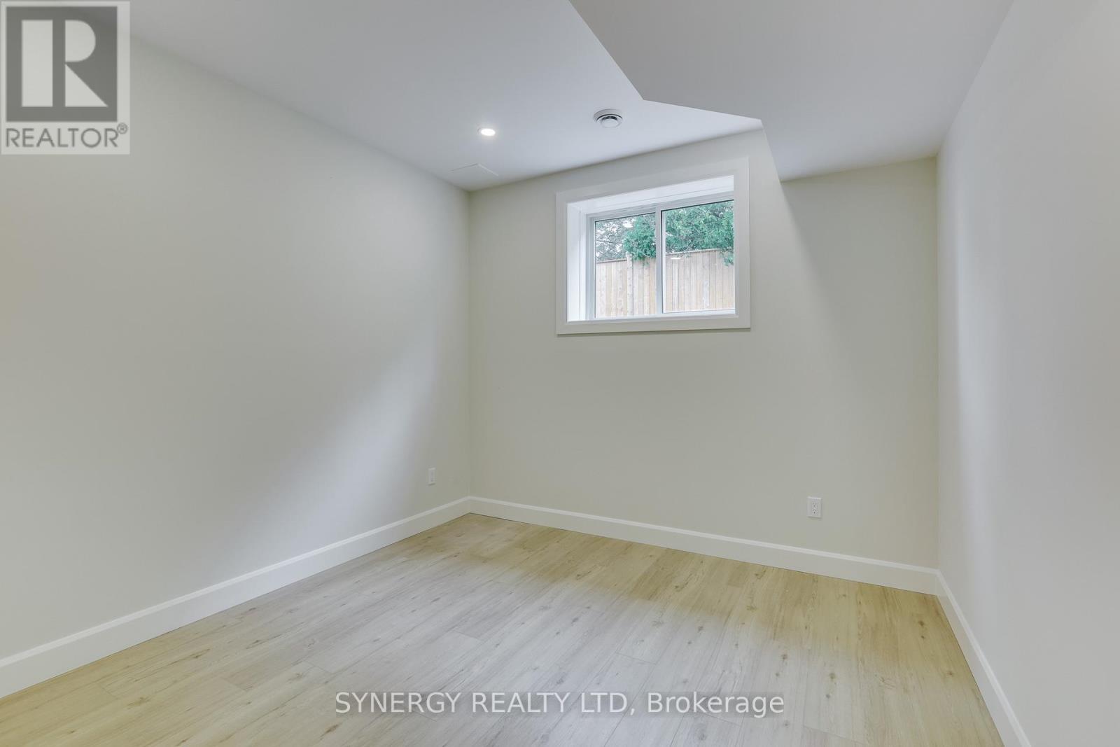 7 Haddon Lane, Strathroy-Caradoc (Nw), ON - Indoor Photo Showing Other Room