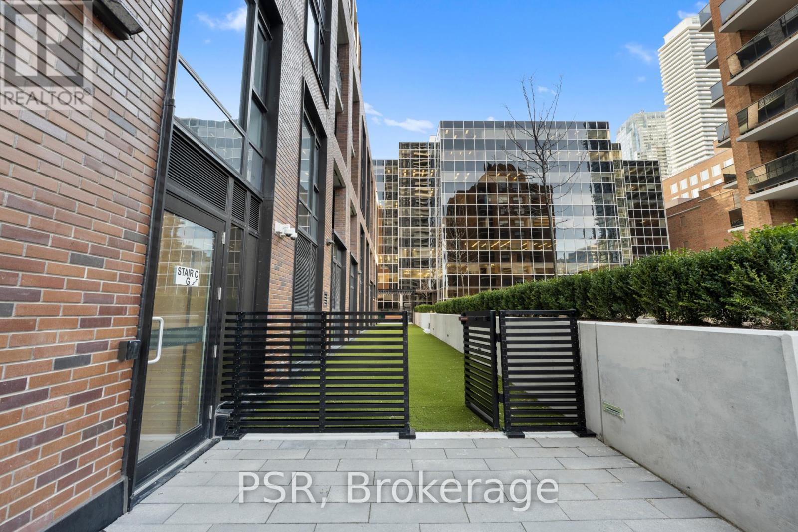 2209 - 101 Roehampton Avenue, Toronto, ON - Outdoor With Balcony