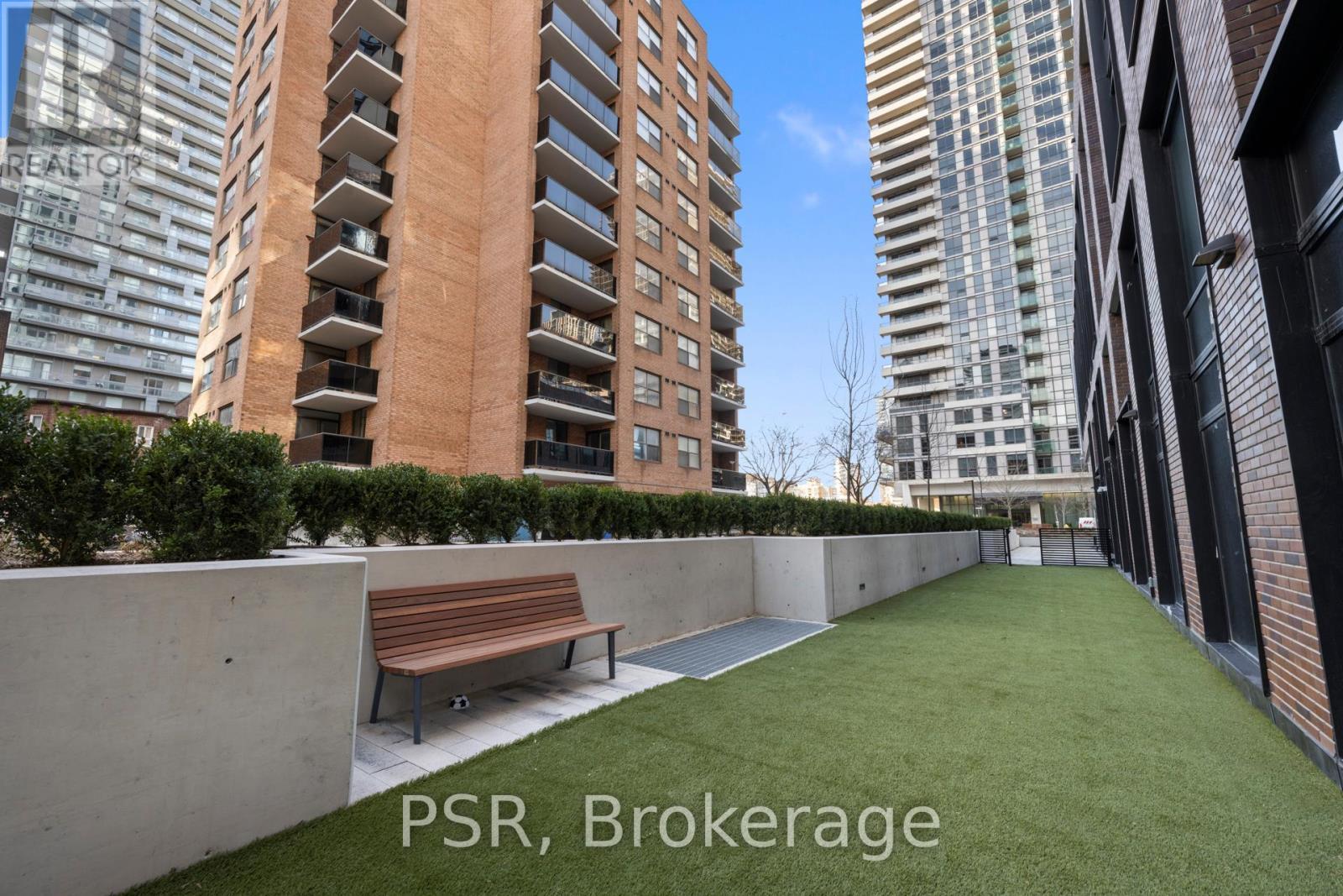 2209 - 101 Roehampton Avenue, Toronto, ON - Outdoor With Balcony