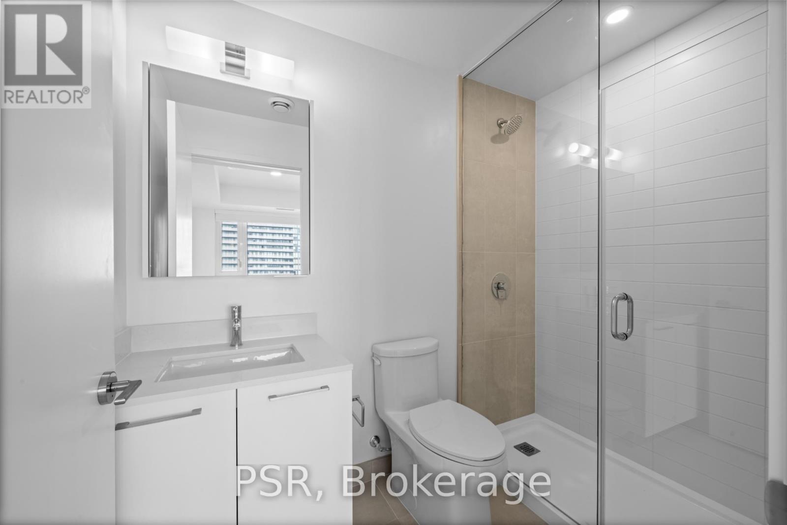 2209 - 101 Roehampton Avenue, Toronto, ON - Indoor Photo Showing Bathroom