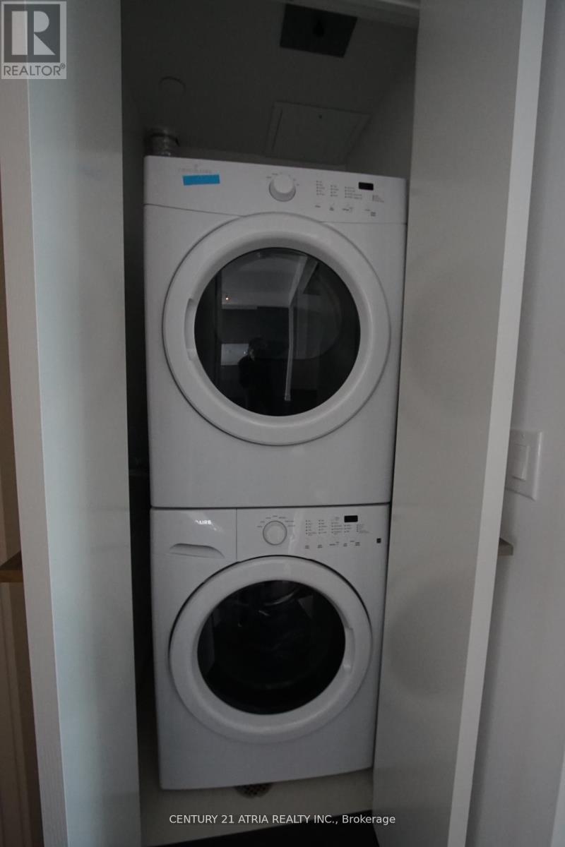 816 - 3018 Yonge Street, Toronto, ON - Indoor Photo Showing Laundry Room