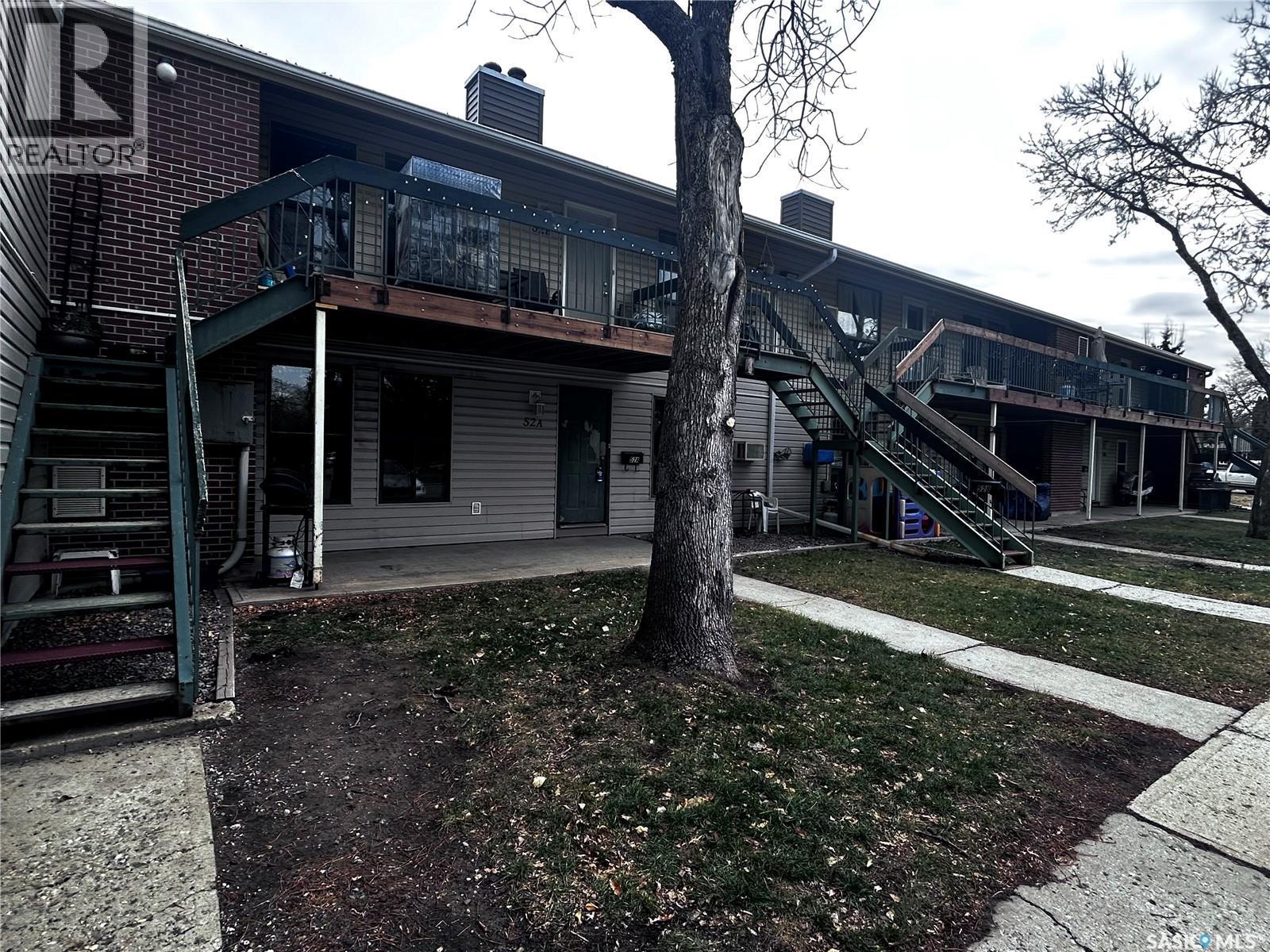 52A Nollet Avenue, Regina, SK - Outdoor