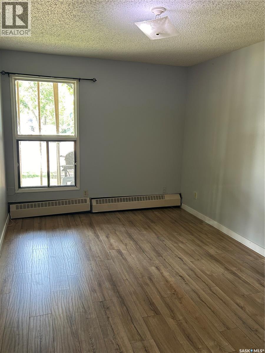 52A Nollet Avenue, Regina, SK - Indoor Photo Showing Other Room