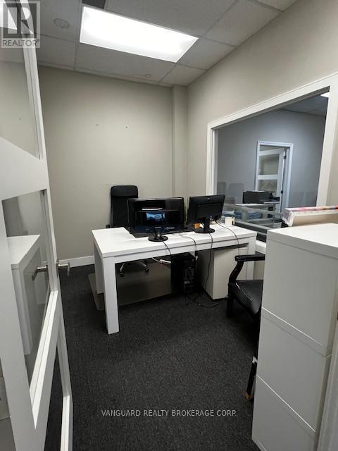 201 - 385 Connie Crescent, Vaughan, ON