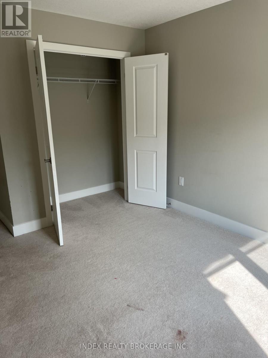 677 Chelton Road, London South, ON - Indoor Photo Showing Other Room