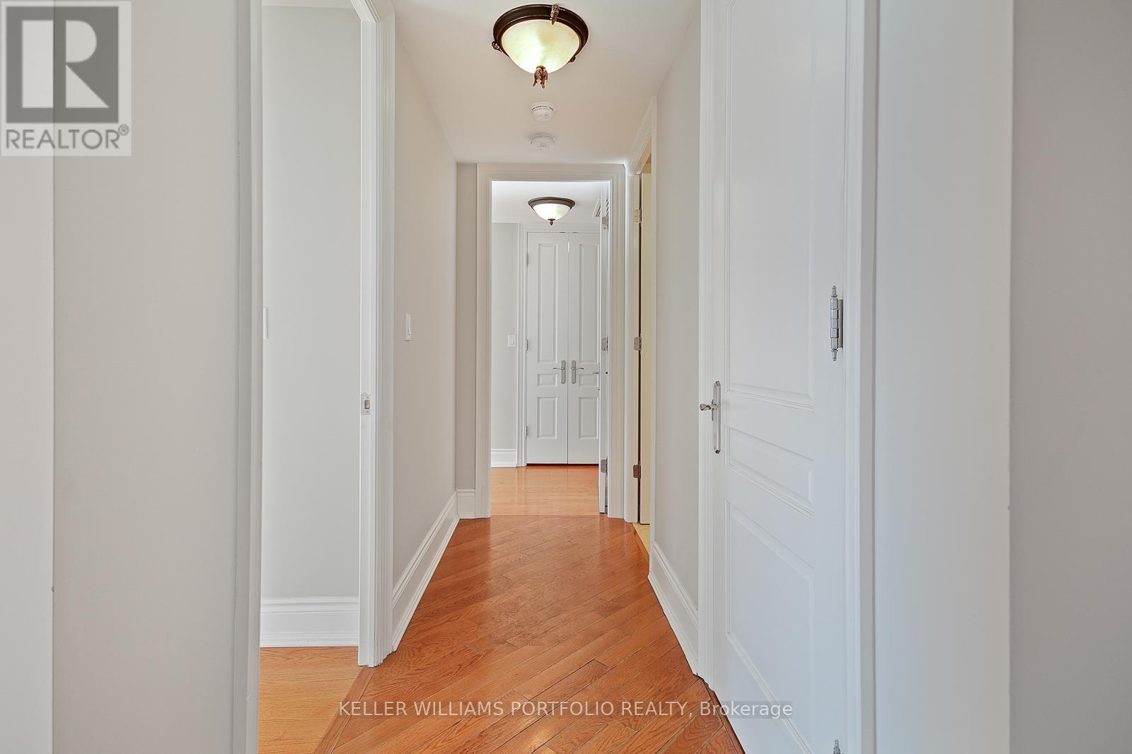 1003 - 10 Bellair Street, Toronto, ON - Indoor Photo Showing Other Room