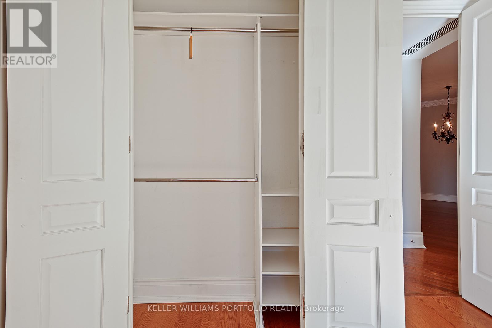 1003 - 10 Bellair Street, Toronto, ON - Indoor