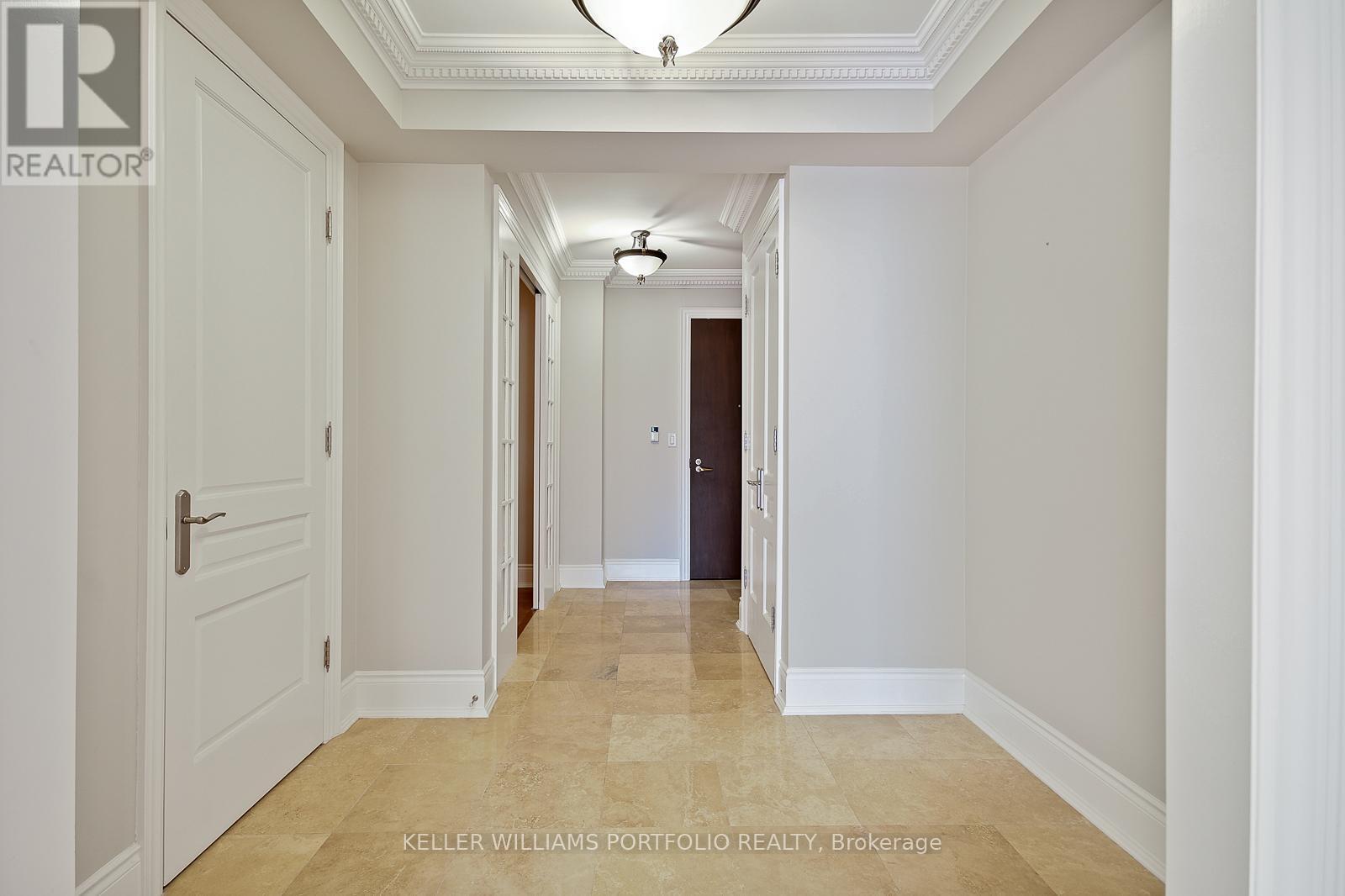 1003 - 10 Bellair Street, Toronto, ON - Indoor Photo Showing Other Room