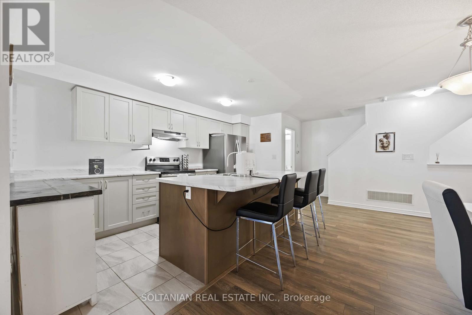 1103 Silk Street, Pickering, ON - Indoor