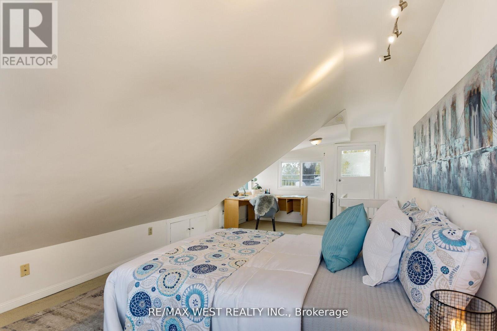 79 Springhurst Avenue, Toronto, ON - Indoor Photo Showing Bedroom
