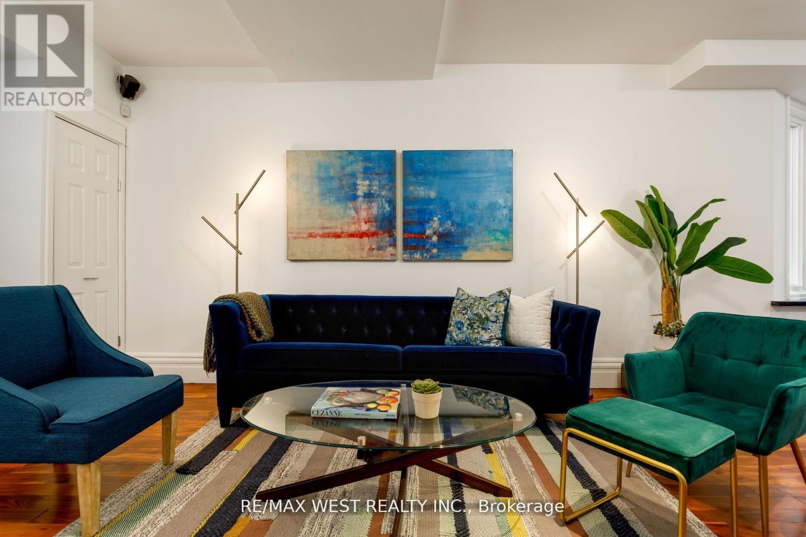 79 Springhurst Avenue, Toronto, ON - Indoor Photo Showing Living Room