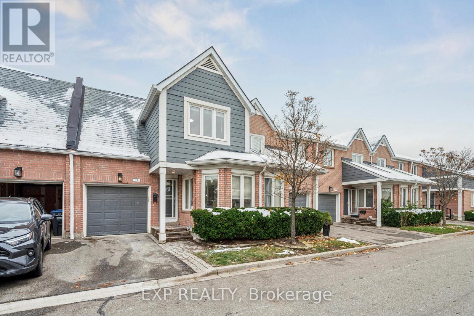 29 - 2205 South Millway, Mississauga, ON - Outdoor With Facade