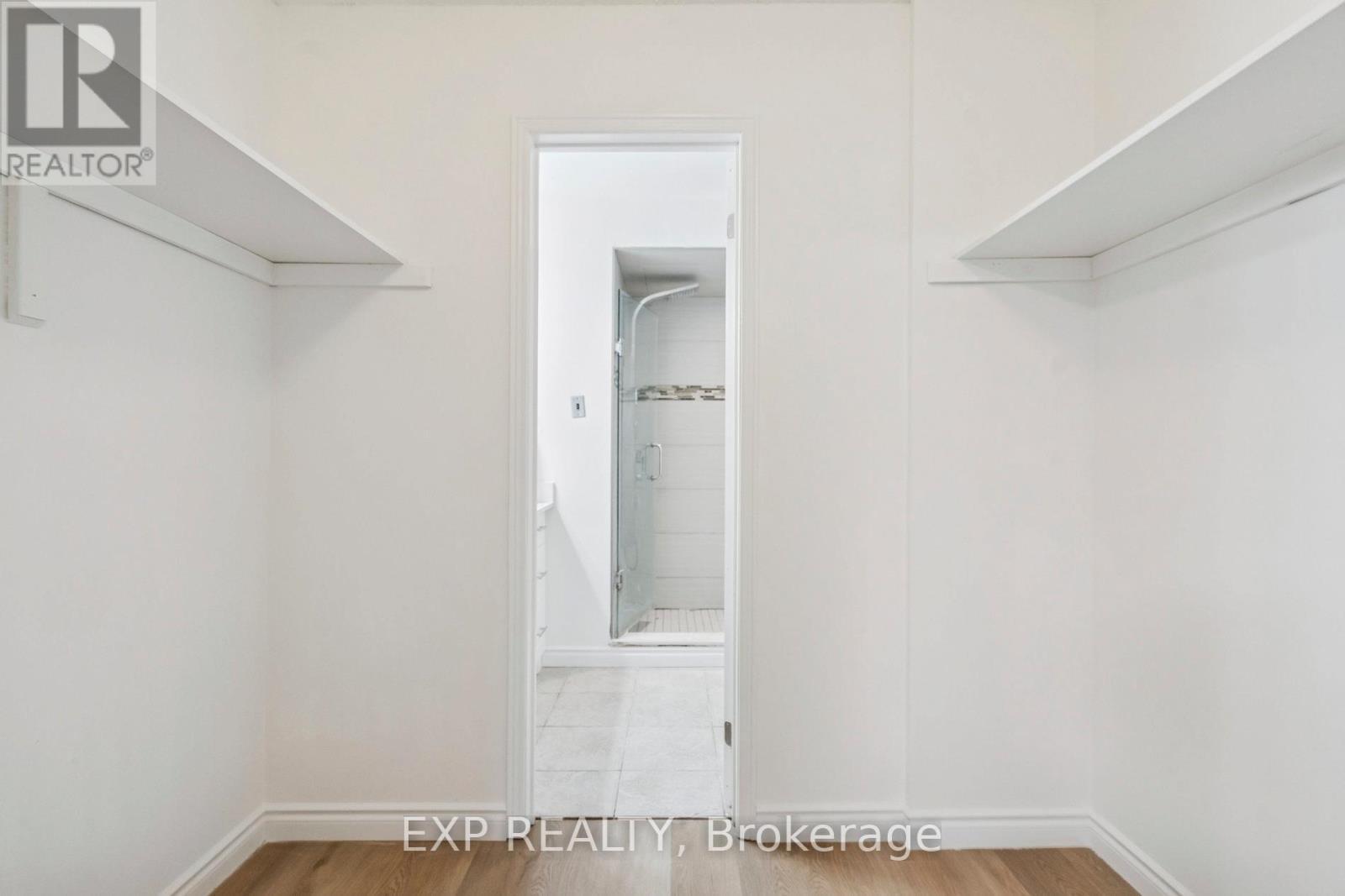 29 - 2205 South Millway, Mississauga, ON - Indoor