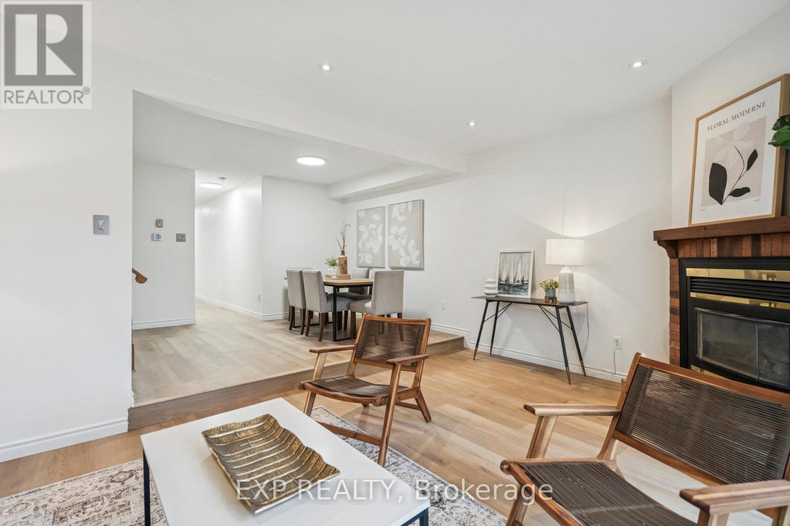 29 - 2205 South Millway, Mississauga, ON - Indoor Photo Showing Living Room With Fireplace