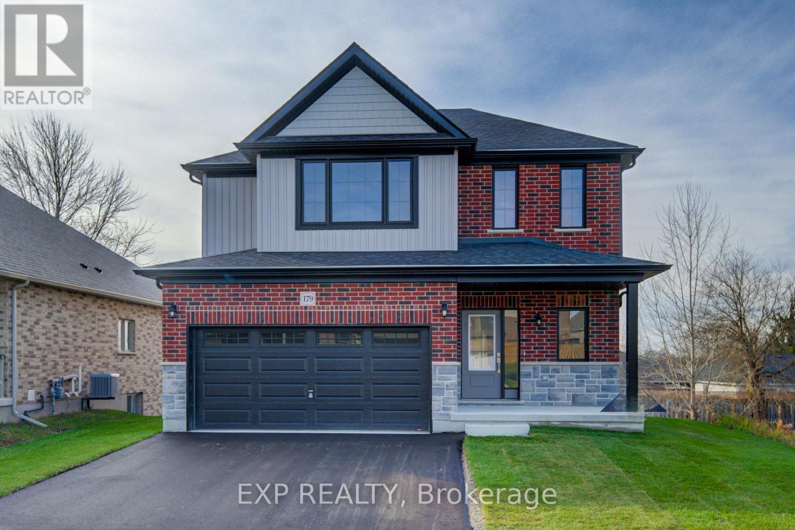 179 Applewood Street, Blandford-Blenheim, ON - Outdoor