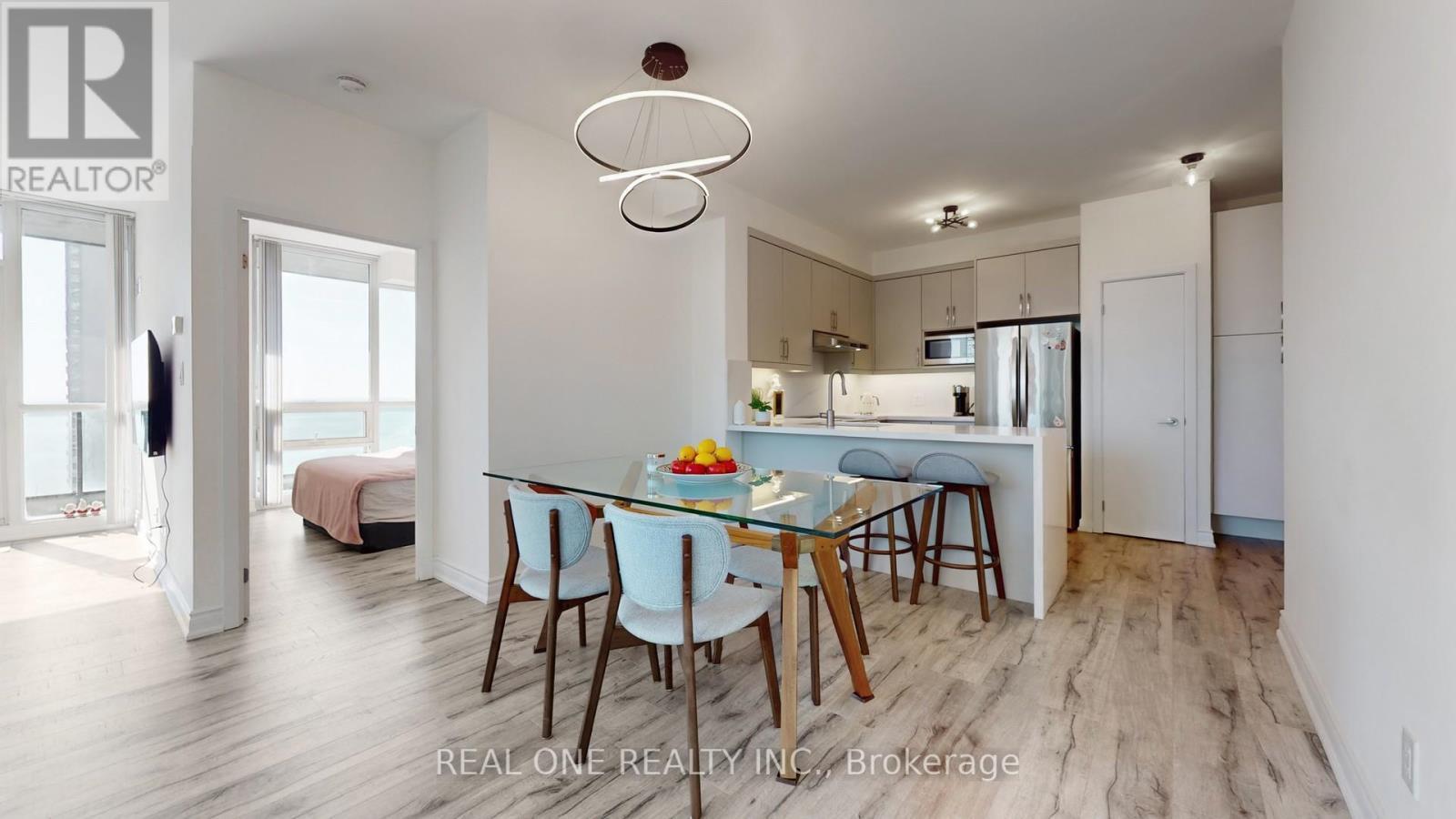 1708 - 33 Bay Street, Toronto, ON - Indoor