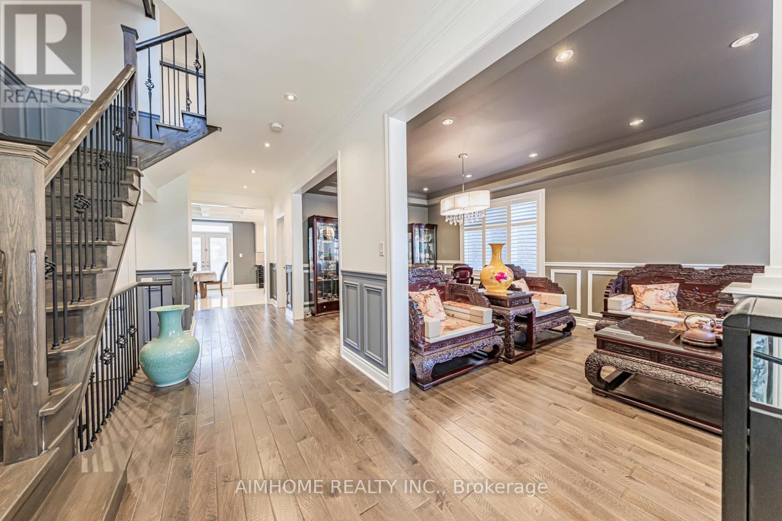 986 Wilbur Pipher Circle, Newmarket, ON