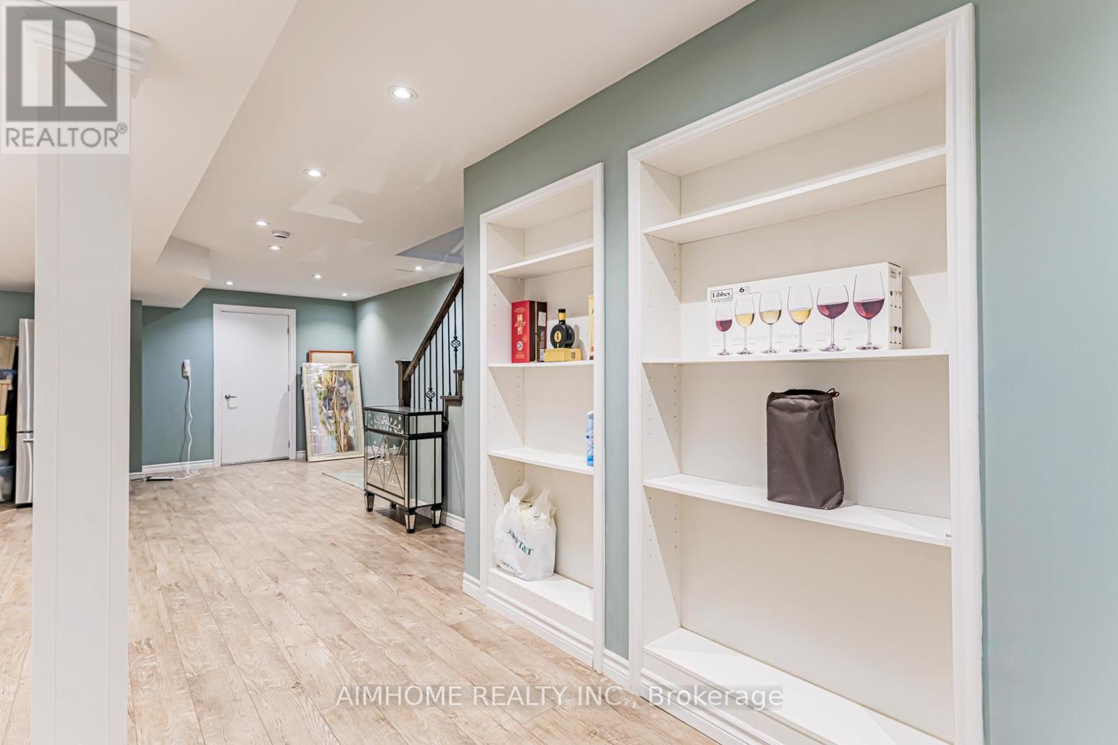 986 Wilbur Pipher Circle, Newmarket, ON