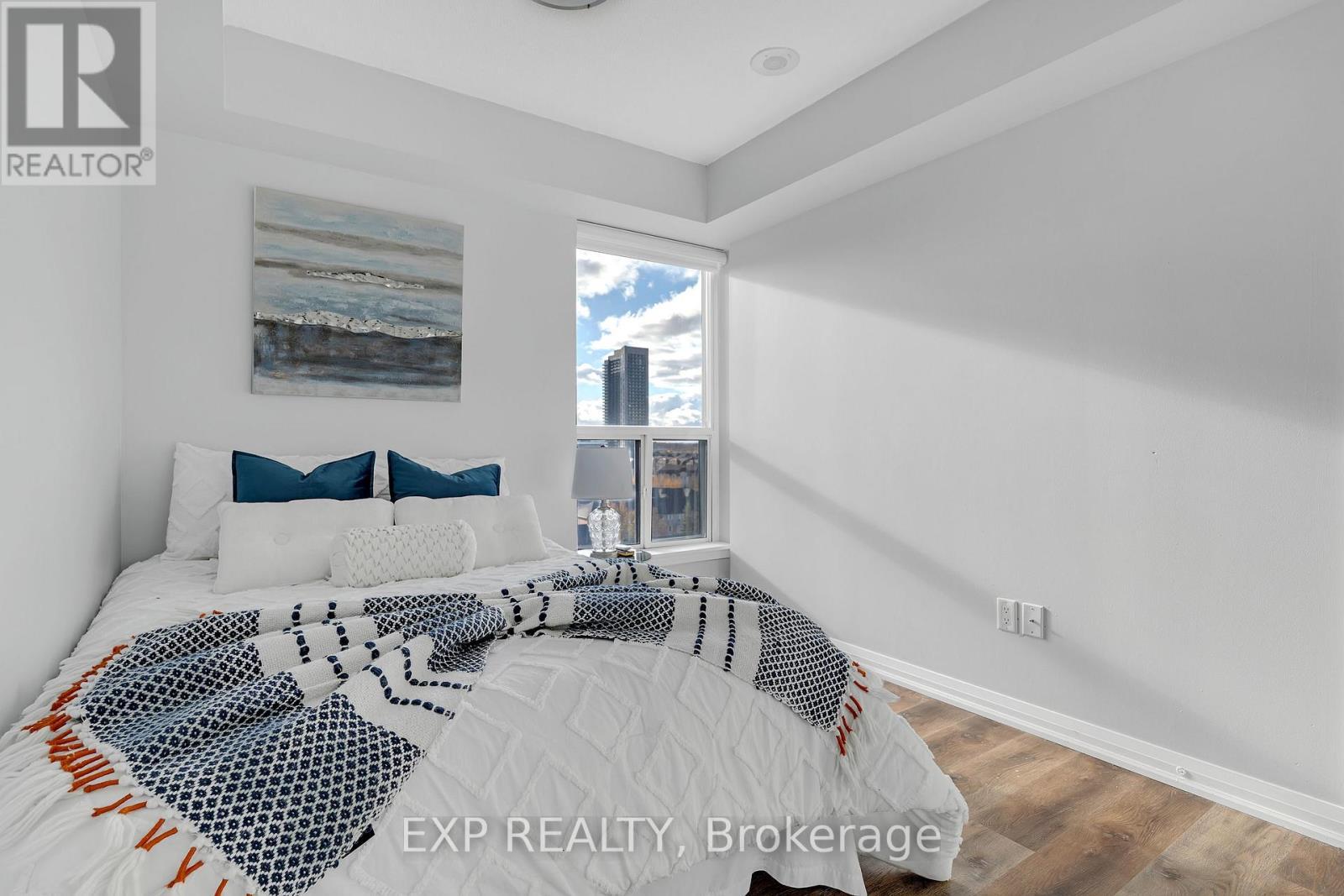 1009 - 220 Forum Drive, Mississauga, ON - Indoor Photo Showing Bedroom