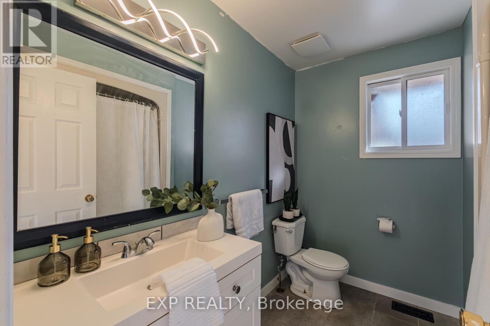 147 Taylor Avenue, Cambridge, ON