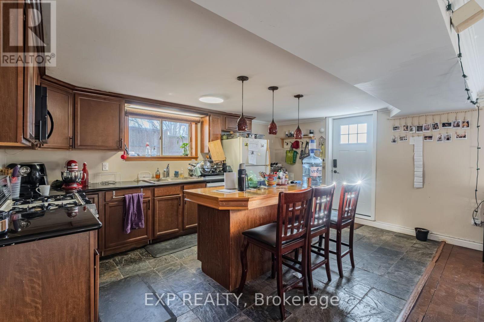 147 Taylor Avenue, Cambridge, ON