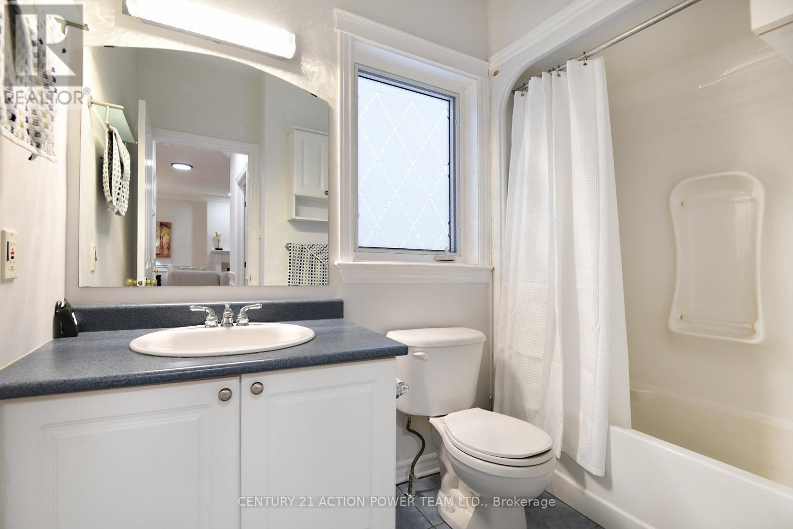 1969 Loasa Lane, Ottawa, ON