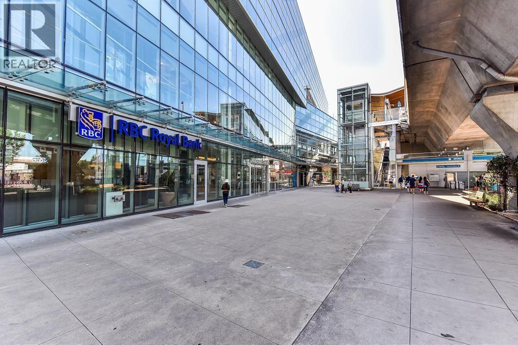 2325 4000 No. 3 Road, Richmond, BC