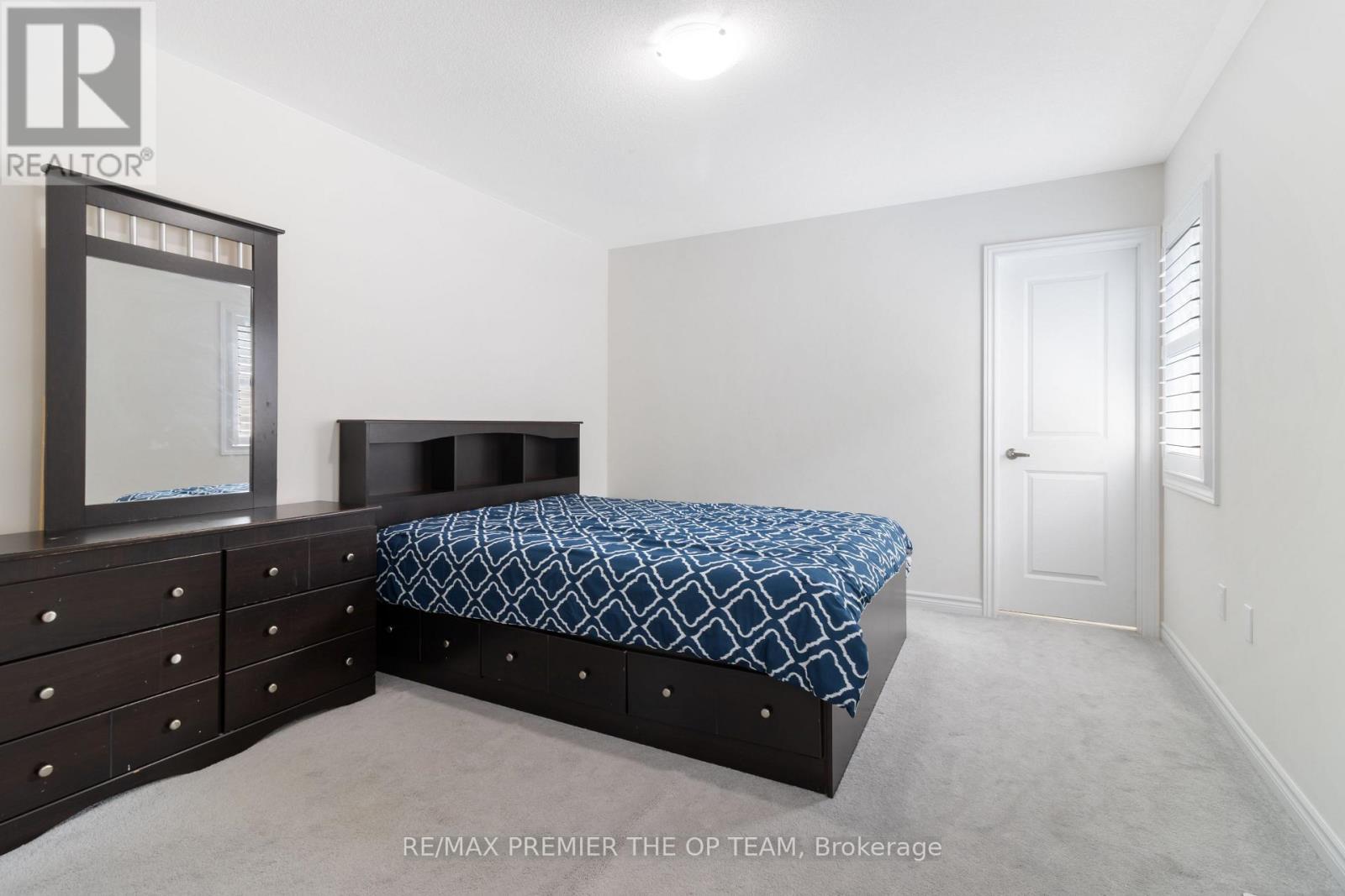 1941 Don White Court, Oshawa, ON - Indoor Photo Showing Bedroom