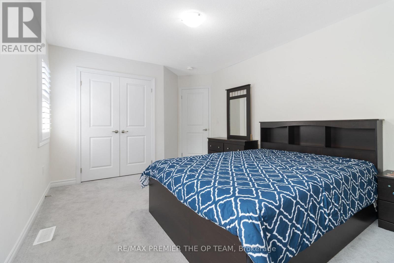 1941 Don White Court, Oshawa, ON - Indoor Photo Showing Bedroom