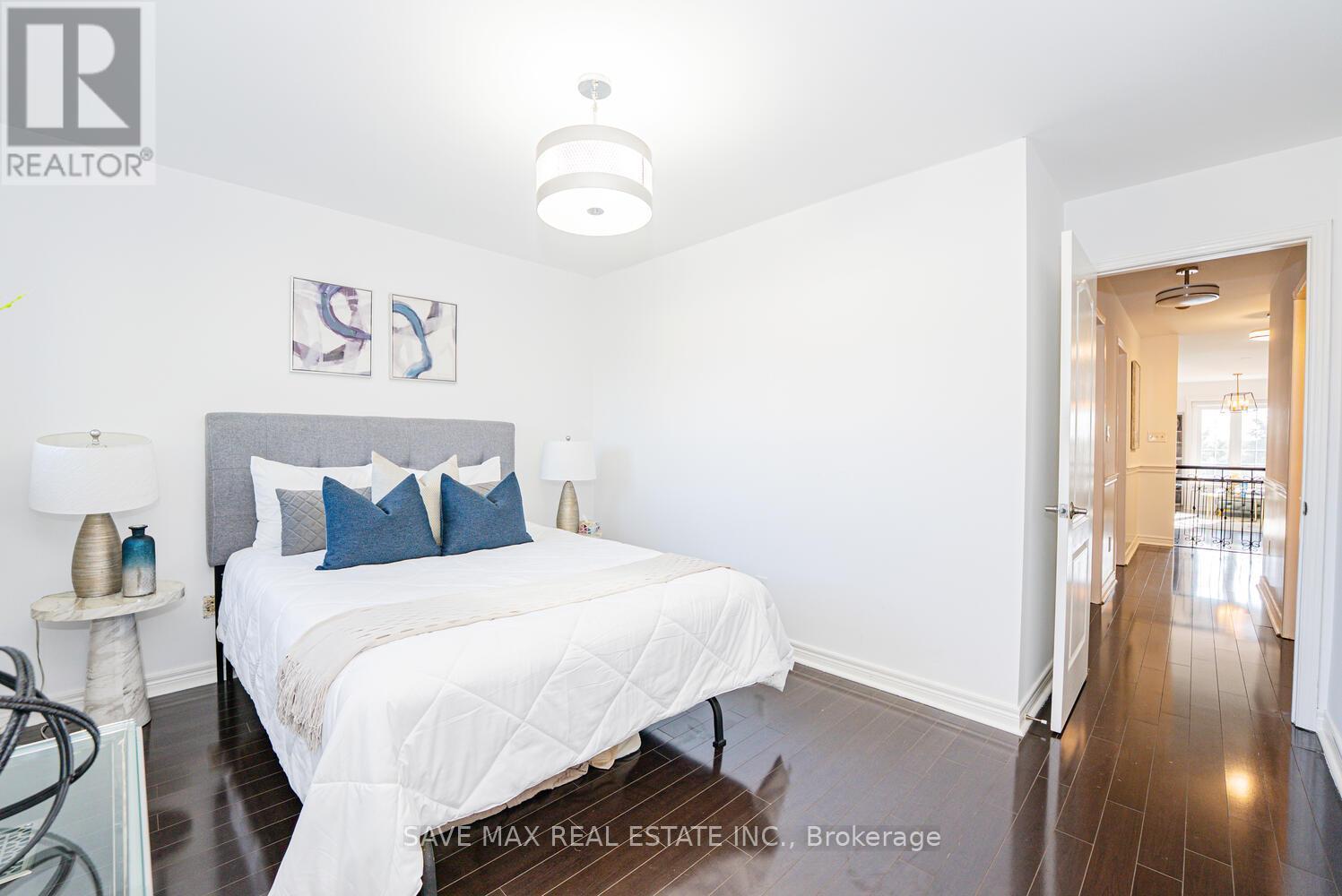 3645 Indigo Crescent, Mississauga, ON - Indoor Photo Showing Bedroom