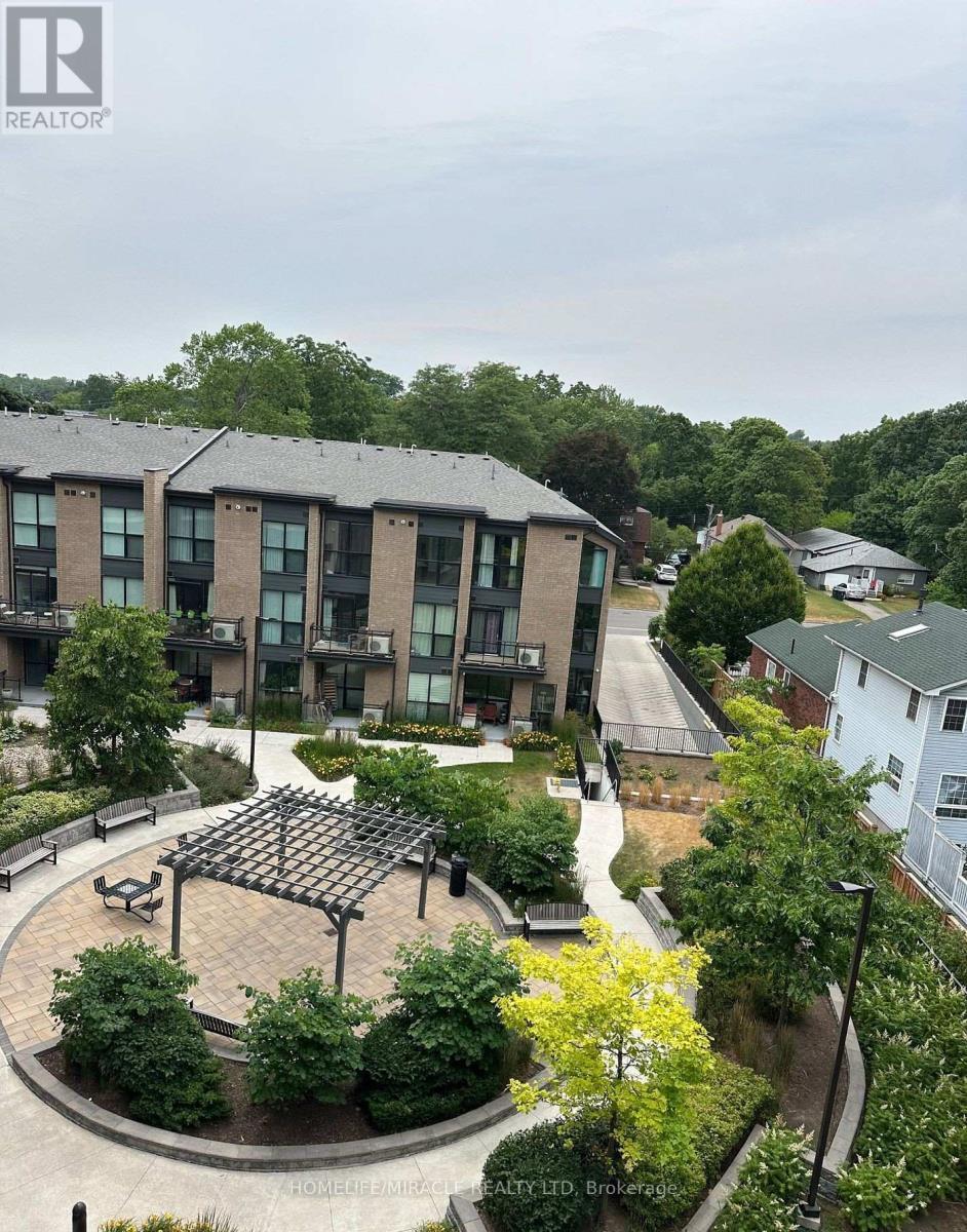 321 - 1 Falaise Road, Toronto, ON - Outdoor