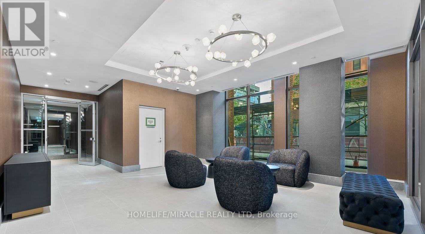 3521 - 28 Widmer Street, Toronto, ON - Indoor Photo Showing Other Room