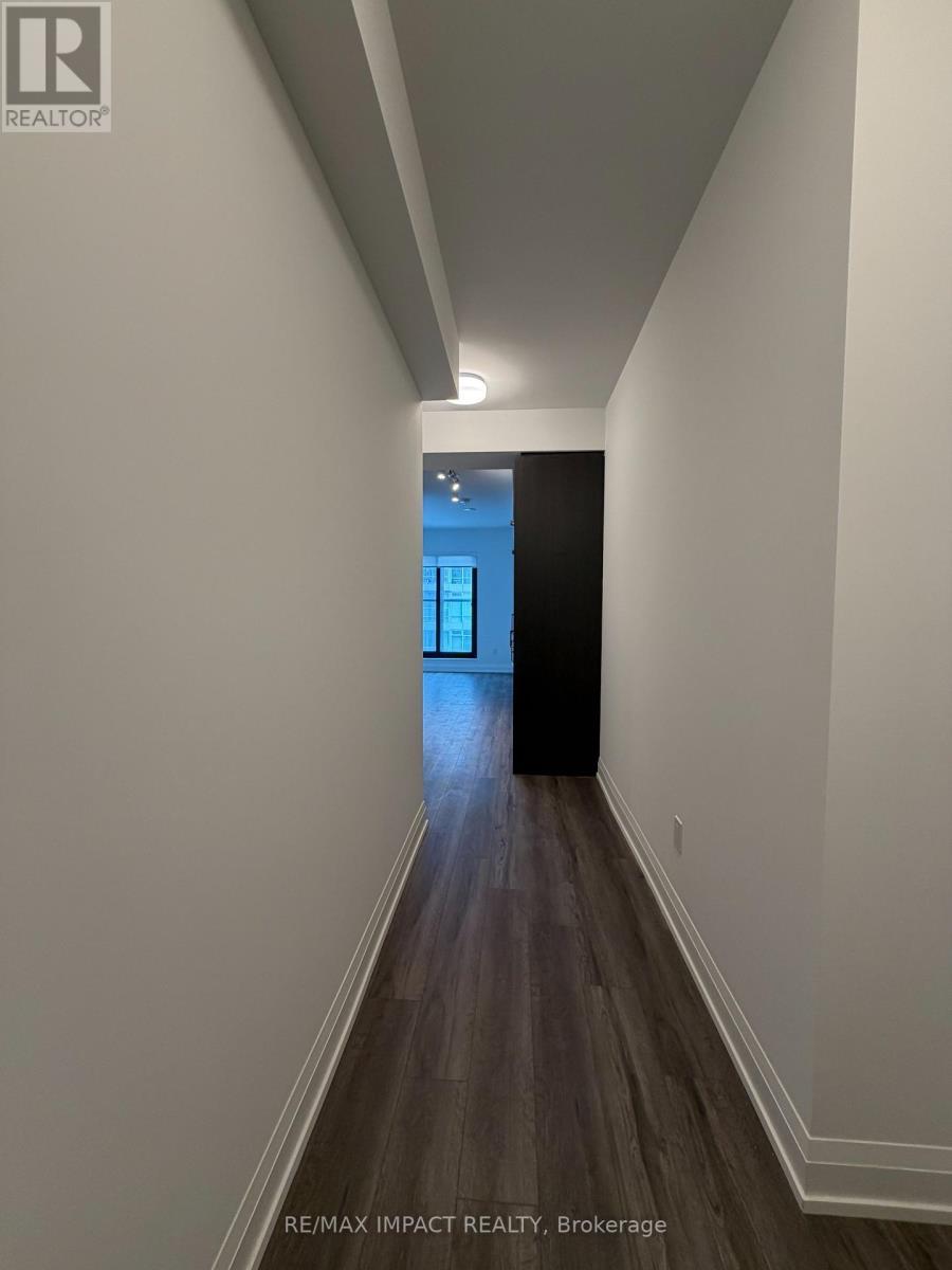 20 Soudan Avenue, Toronto, ON - Indoor Photo Showing Other Room