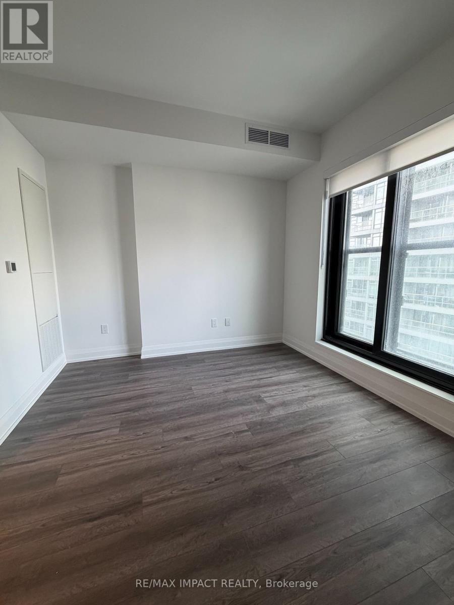 20 Soudan Avenue, Toronto, ON - Indoor Photo Showing Other Room