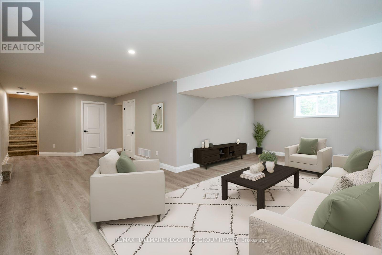 16 Hillview Crescent, Springwater, ON - Indoor