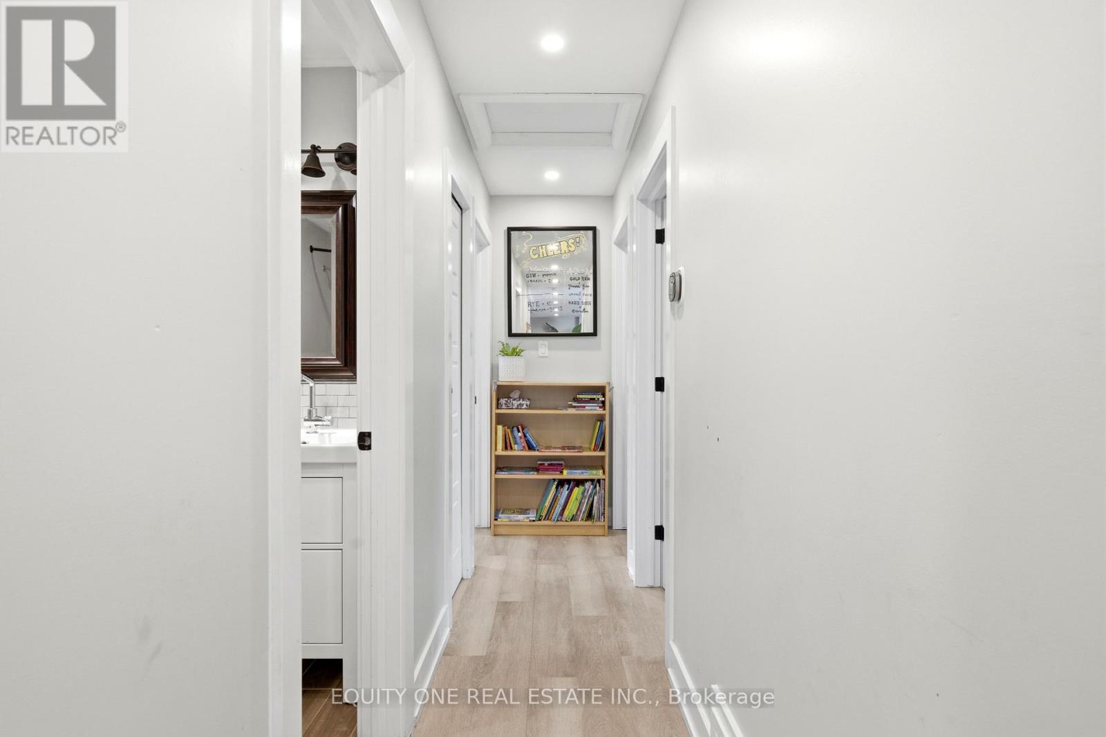 5453 Long Island Road, Ottawa, ON - Indoor Photo Showing Other Room