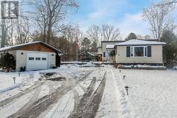 18 SALLOWS DRIVE Tay, ON L0K 2A0