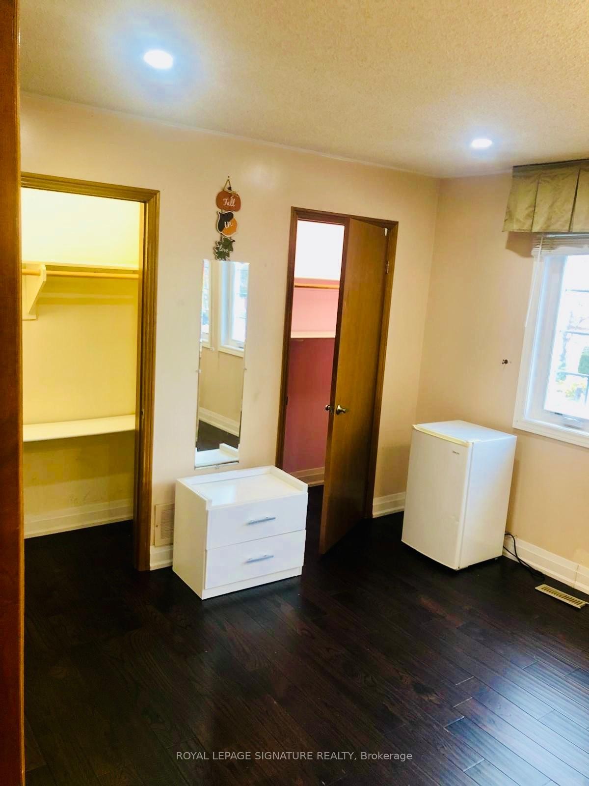 52 Pennsylvania Avenue, Brampton, ON - Indoor Photo Showing Other Room