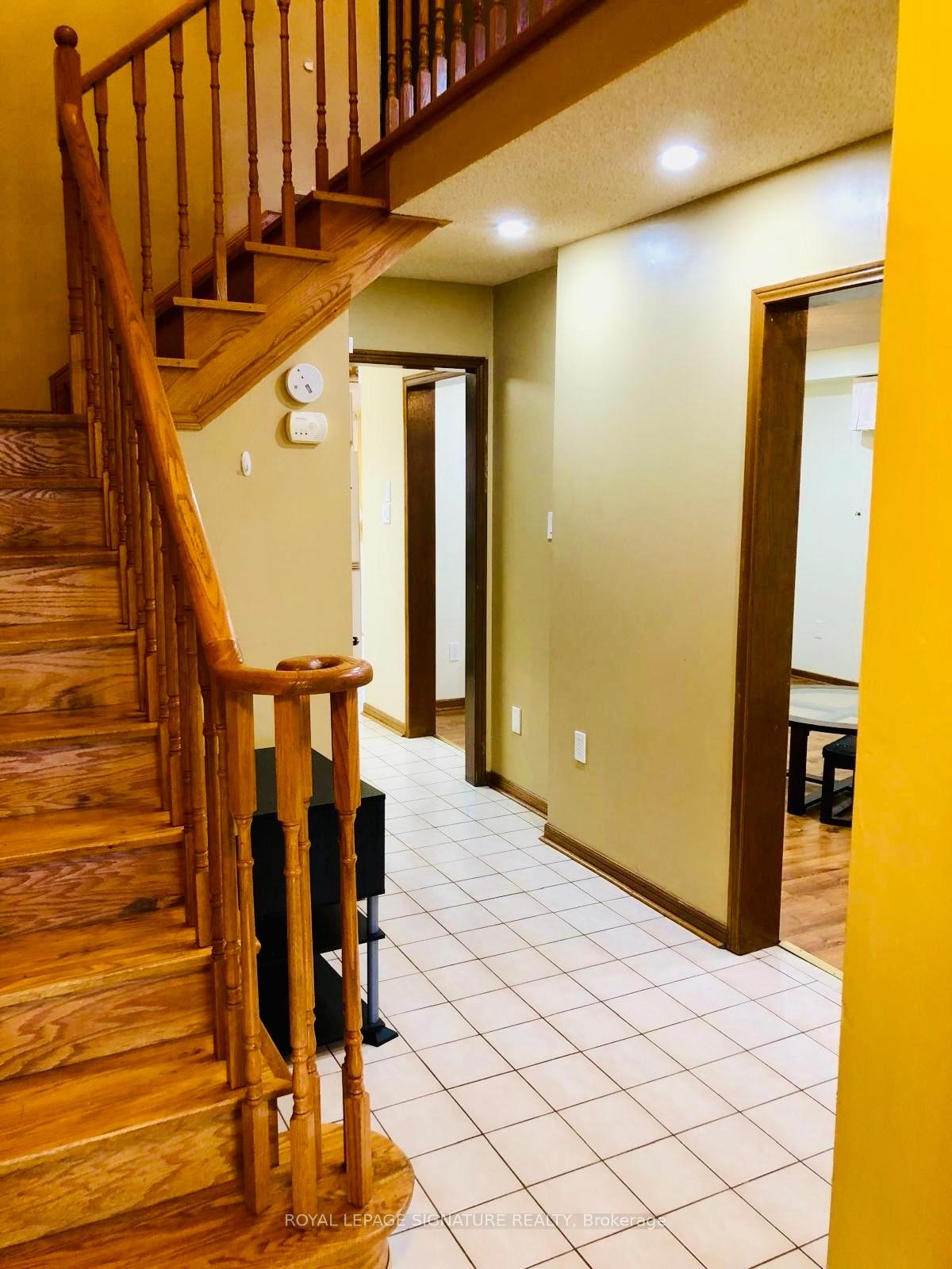 52 Pennsylvania Avenue, Brampton, ON - Indoor Photo Showing Other Room