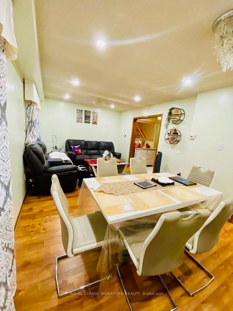 52 Pennsylvania Avenue, Brampton, ON - Indoor