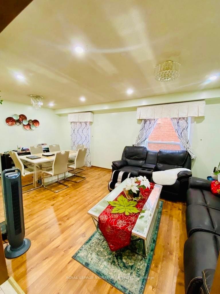 52 Pennsylvania Avenue, Brampton, ON - Indoor