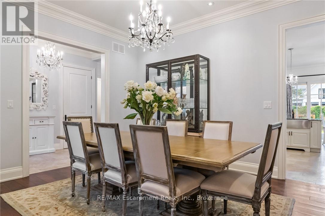 2073 Deramore Drive, Oakville (Fd Ford), ON - Indoor Photo Showing Dining Room