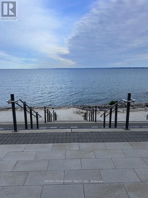 108 - 2060 Lakeshore Road, Burlington, ON